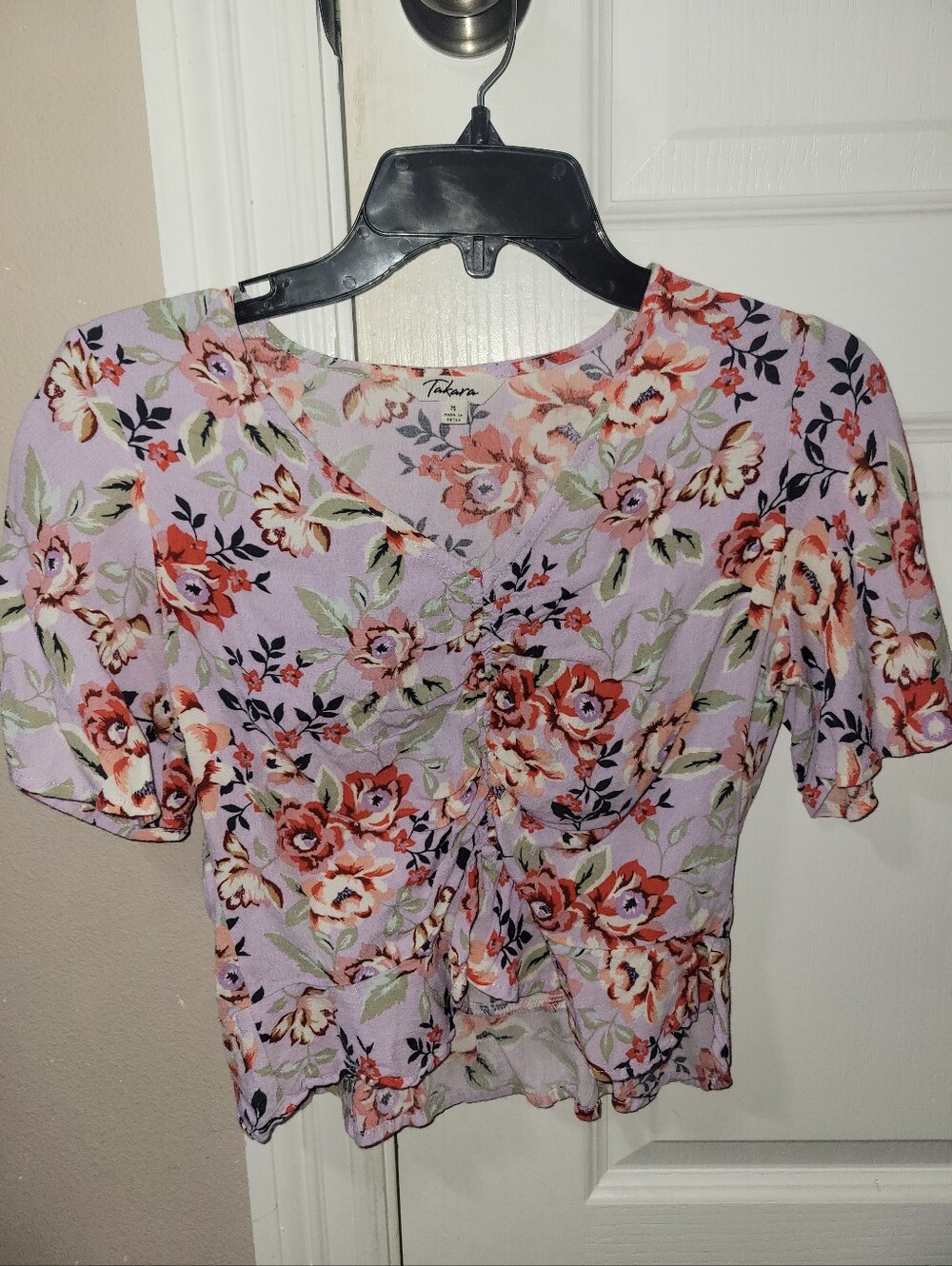 Takara Lavender Floral Ruched Front Crop Blouse